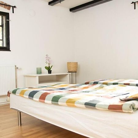 Historical Malt Factory Apartment, 6 Bedrooms, Sleeps 12 , Hot Tub Helsingborg Exterior foto
